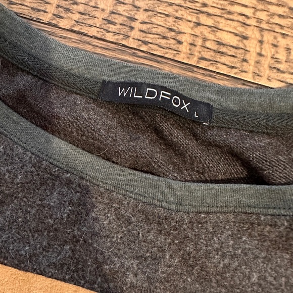 Wildfox Pizza Sweater-super soft, cozy, stretchy, size L, Made in USA - Picture 3 of 8